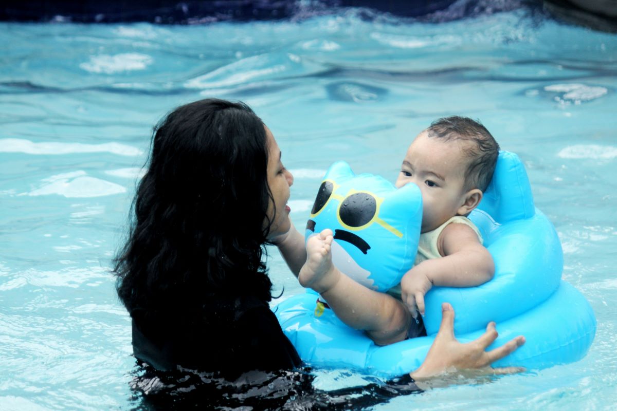 Best Swim Ring Is Benifit for Baby Swimming.jpg